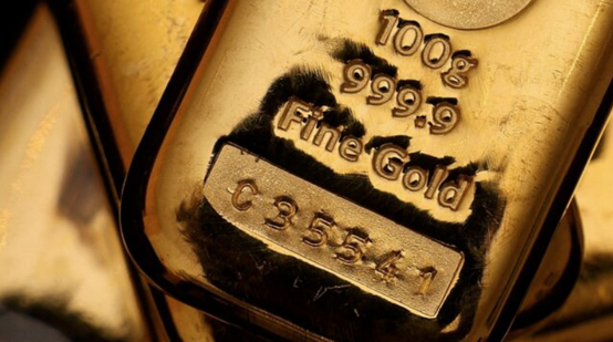 Jongkong emas Britain disusun di Baird & Co di Hatton Garden, London pada 8 Oktober 2025